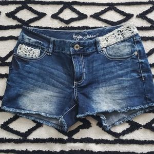 Ariya jean shorts